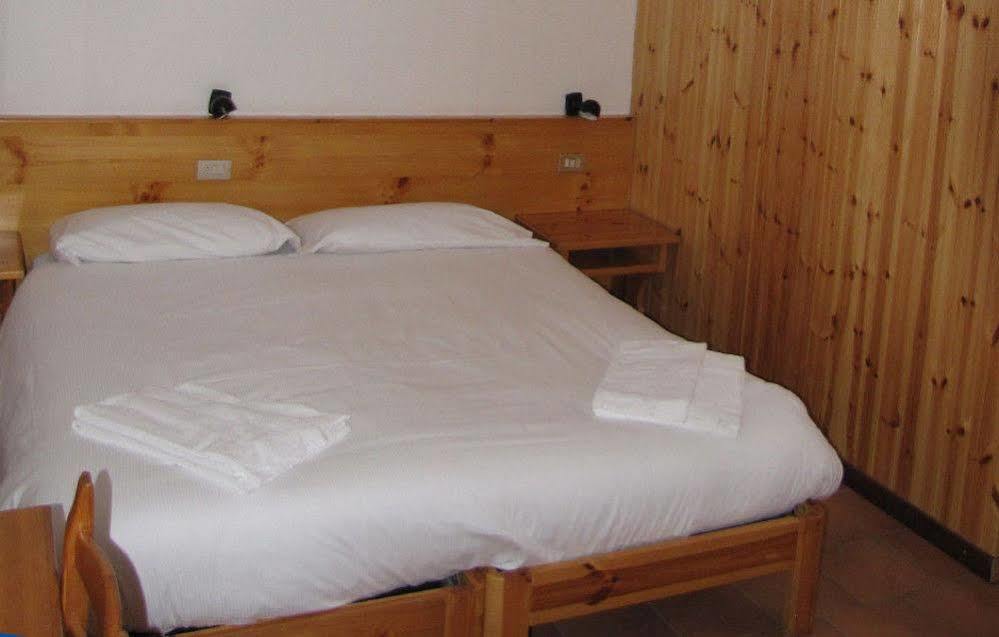 Casa Vacanze Ca' De Val Campodolcino Exteriér fotografie